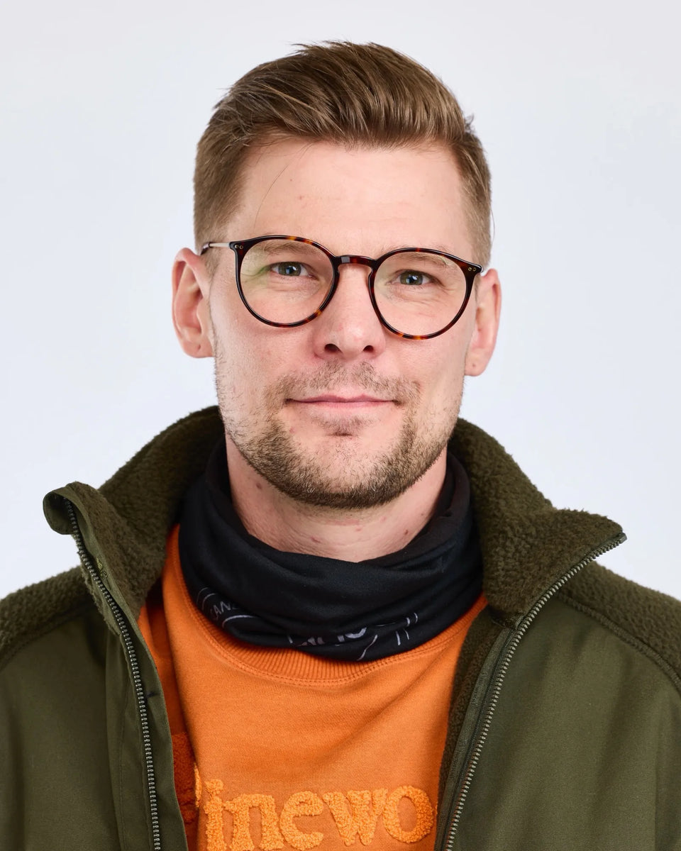 1187-400-60_Pinewood