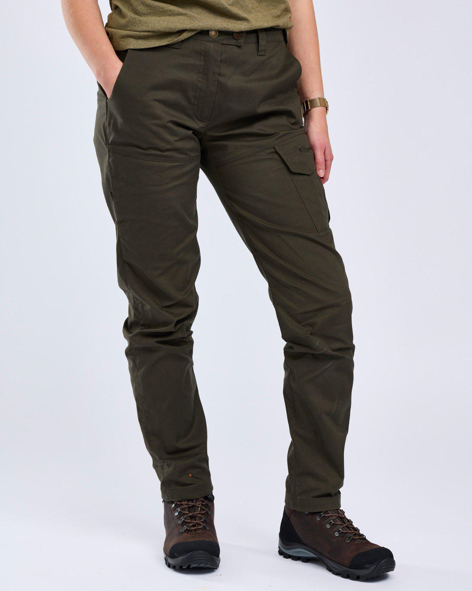 3077-135-60_Pinewood