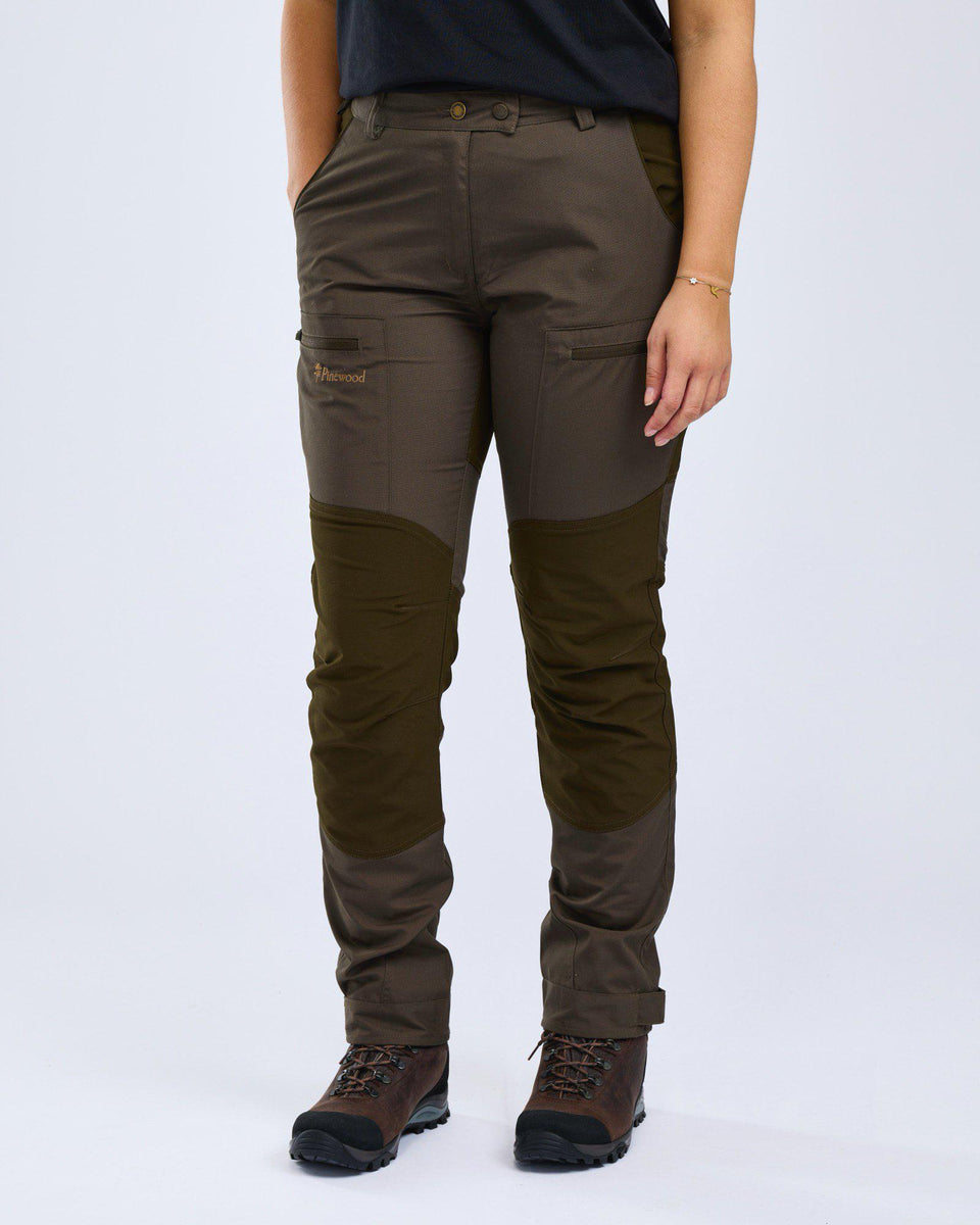 3085-128-60_Pinewood