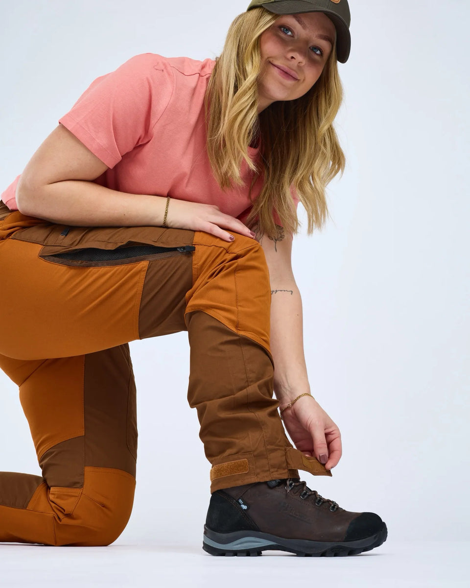 3085-270-60_Pinewood