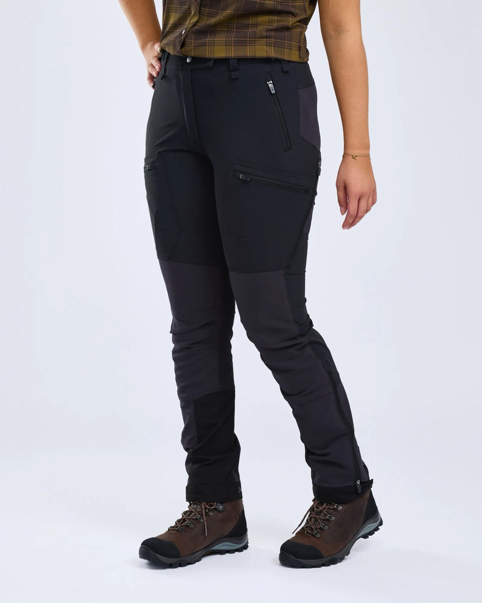 3208-400-60_Pinewood