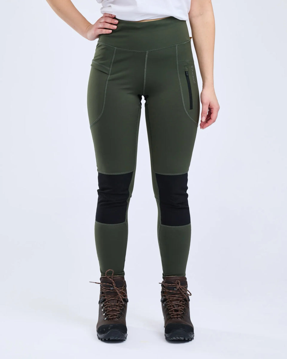 3279-135-60_Pinewood