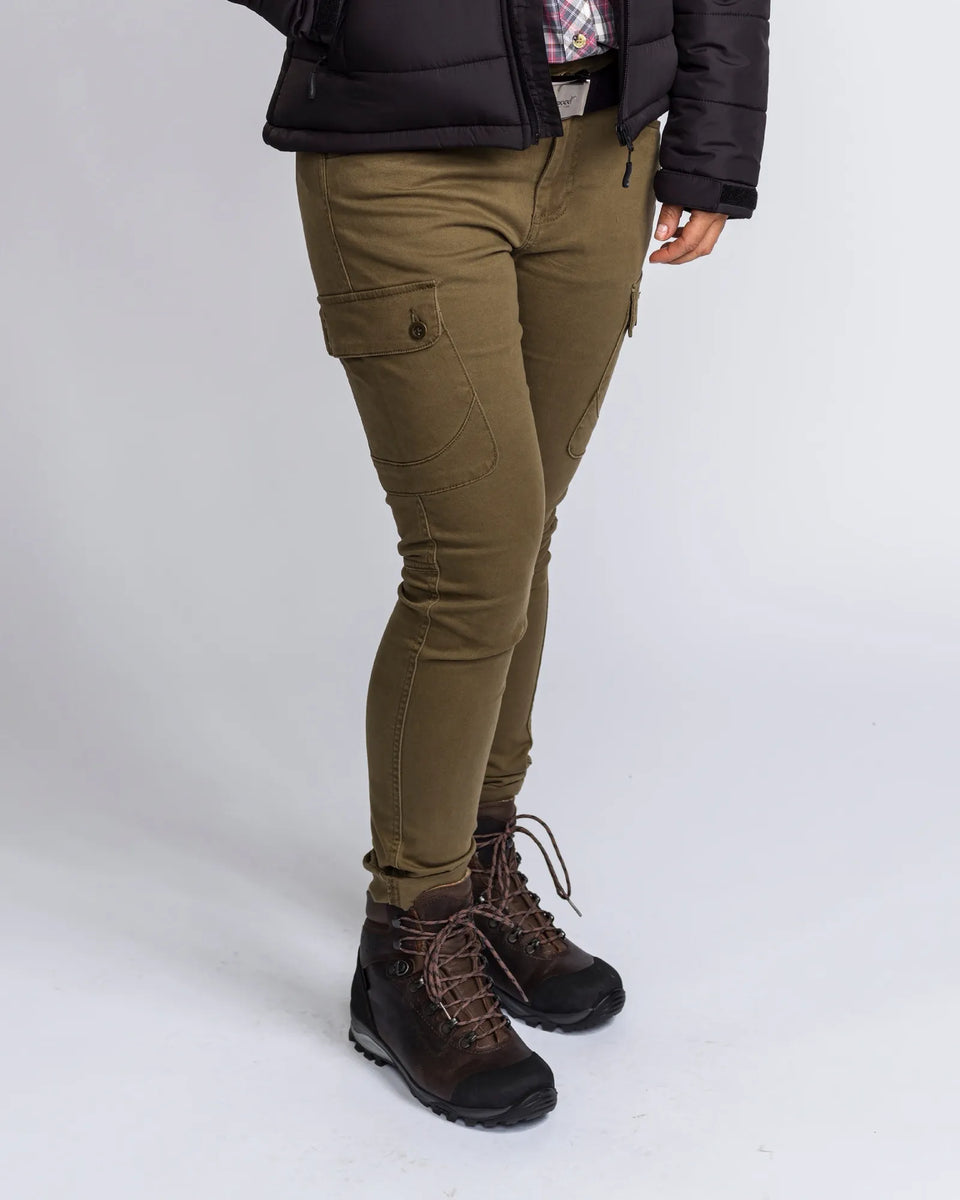 3790-713-60_Pinewood