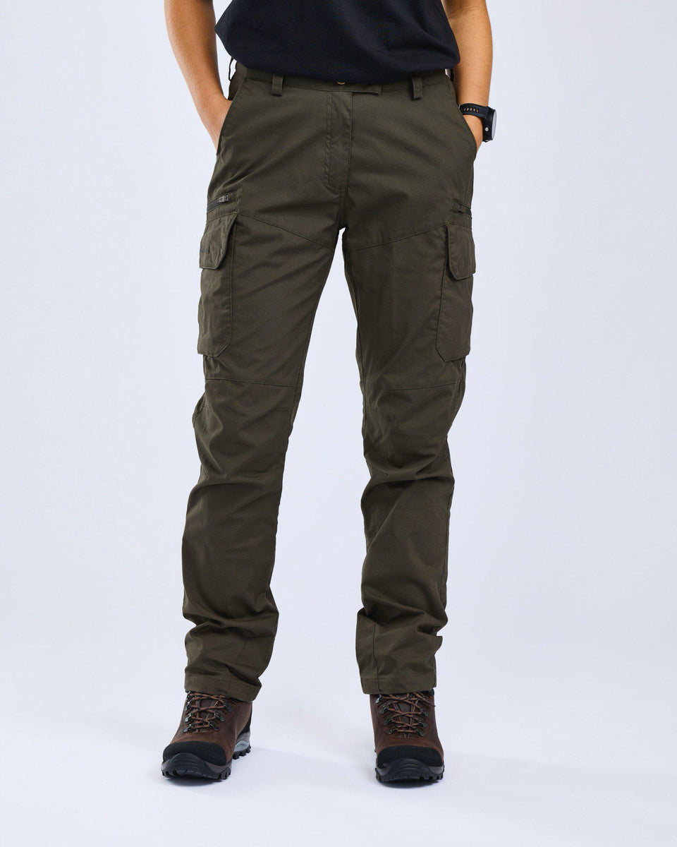 3905-135-60_Pinewood