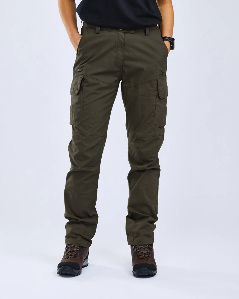 3905-135-60_Pinewood