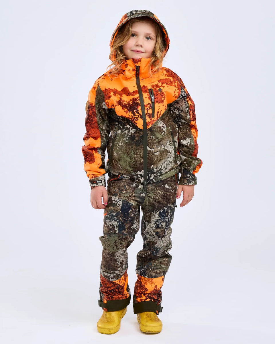 6681-910-60_Pinewood