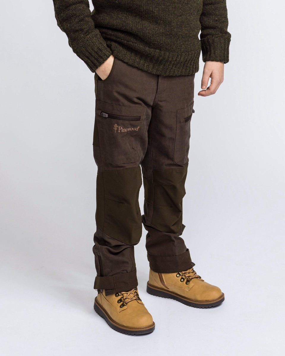 6885-244-60_Pinewood