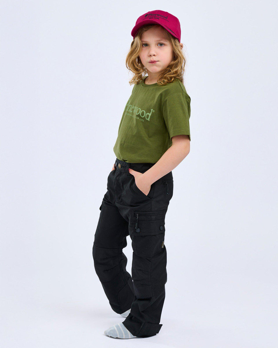 9985-425-60_Pinewood