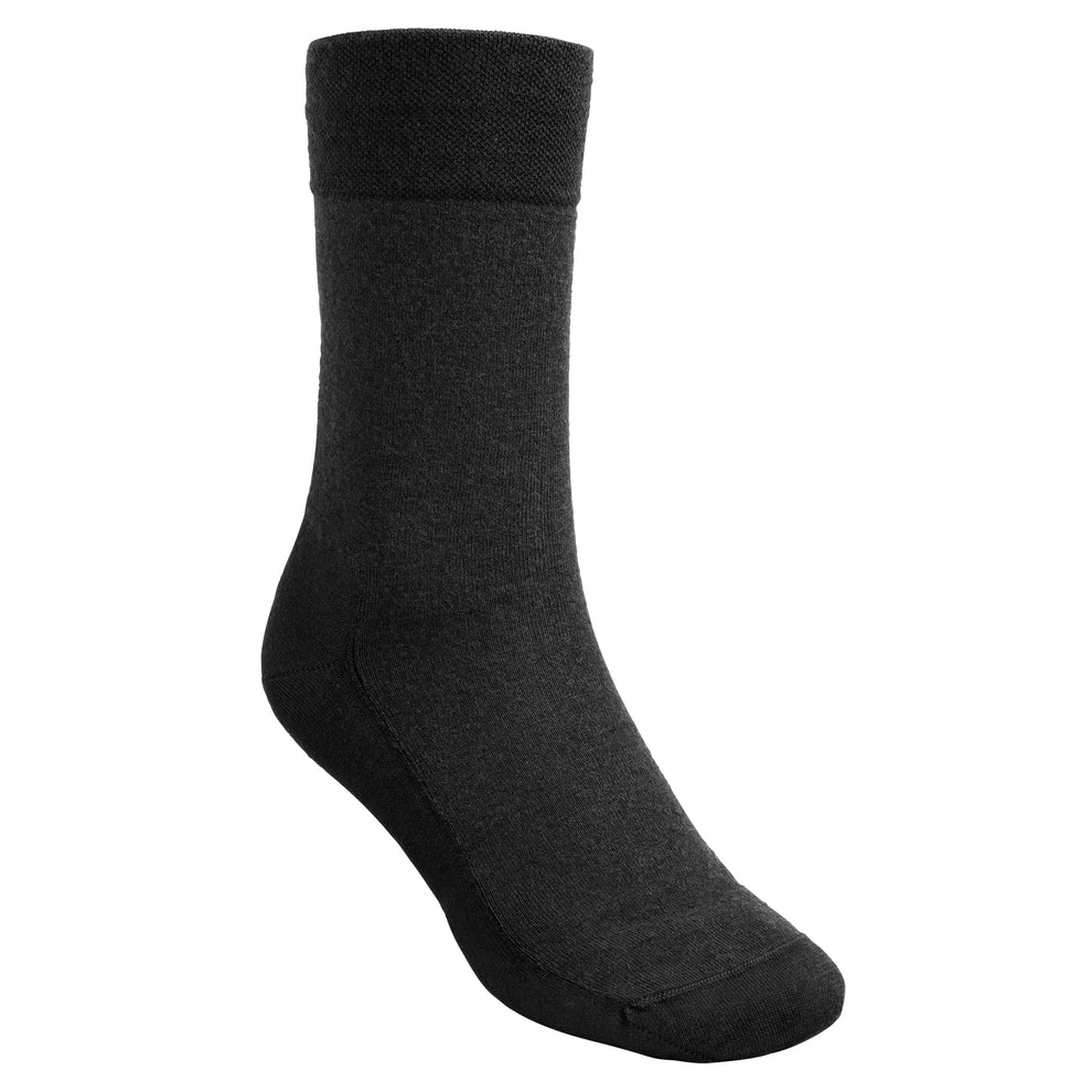 1112-400-01_Pinewood-Socks-Forest_Black