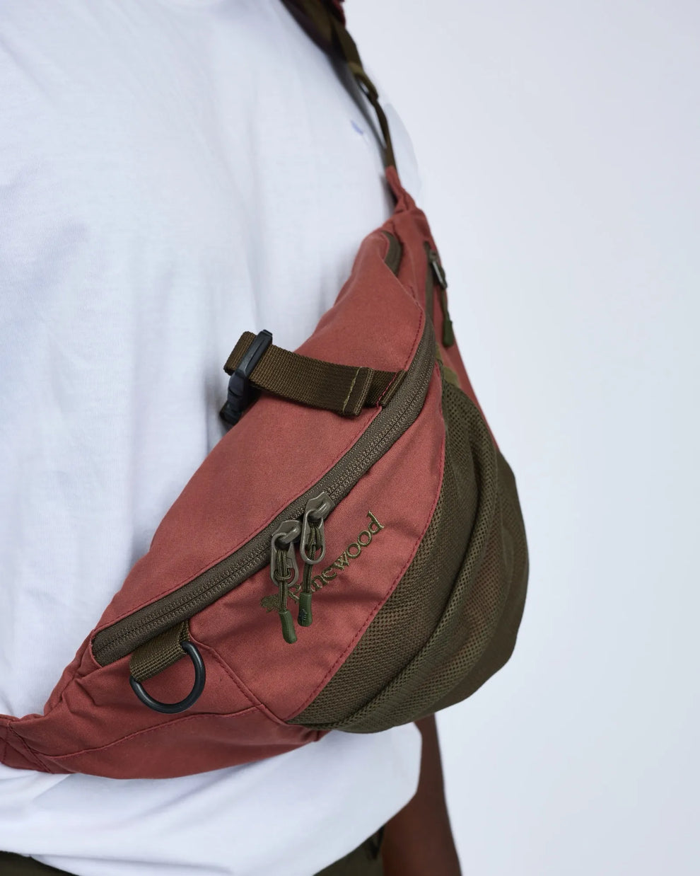 1915-597-20_Pinewood