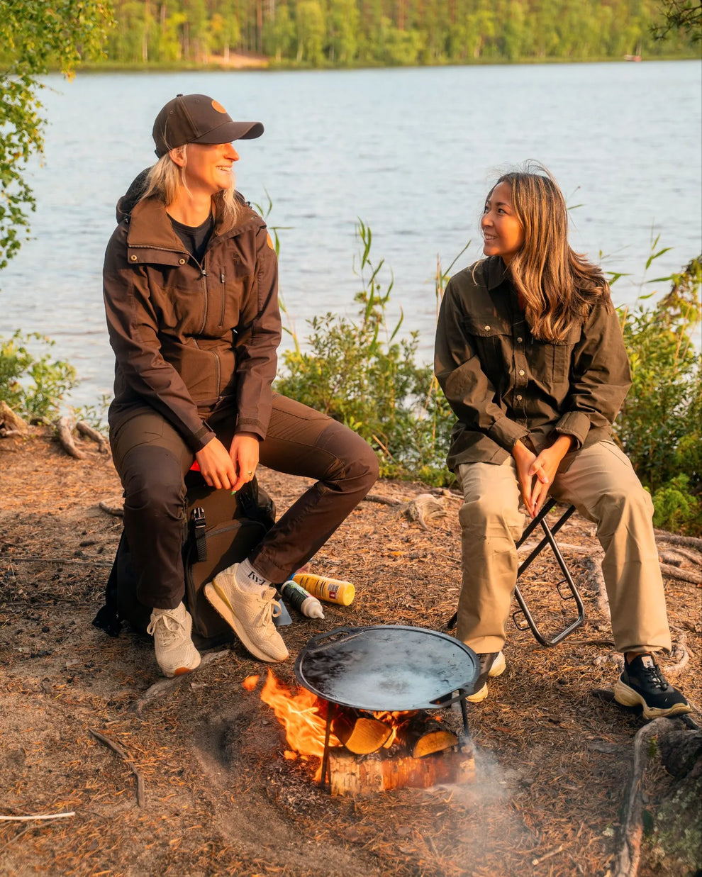 3077-224-40_Pinewood