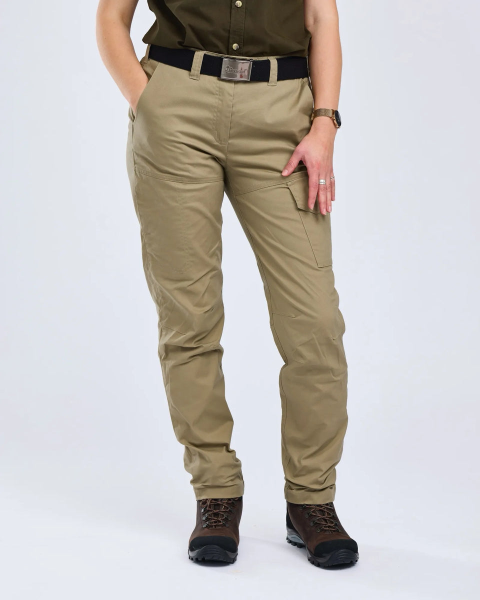 3077-224-60_Pinewood