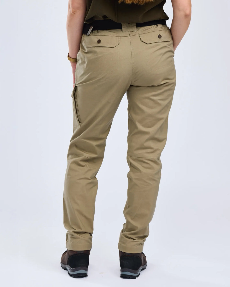 3077-224-66_Pinewood