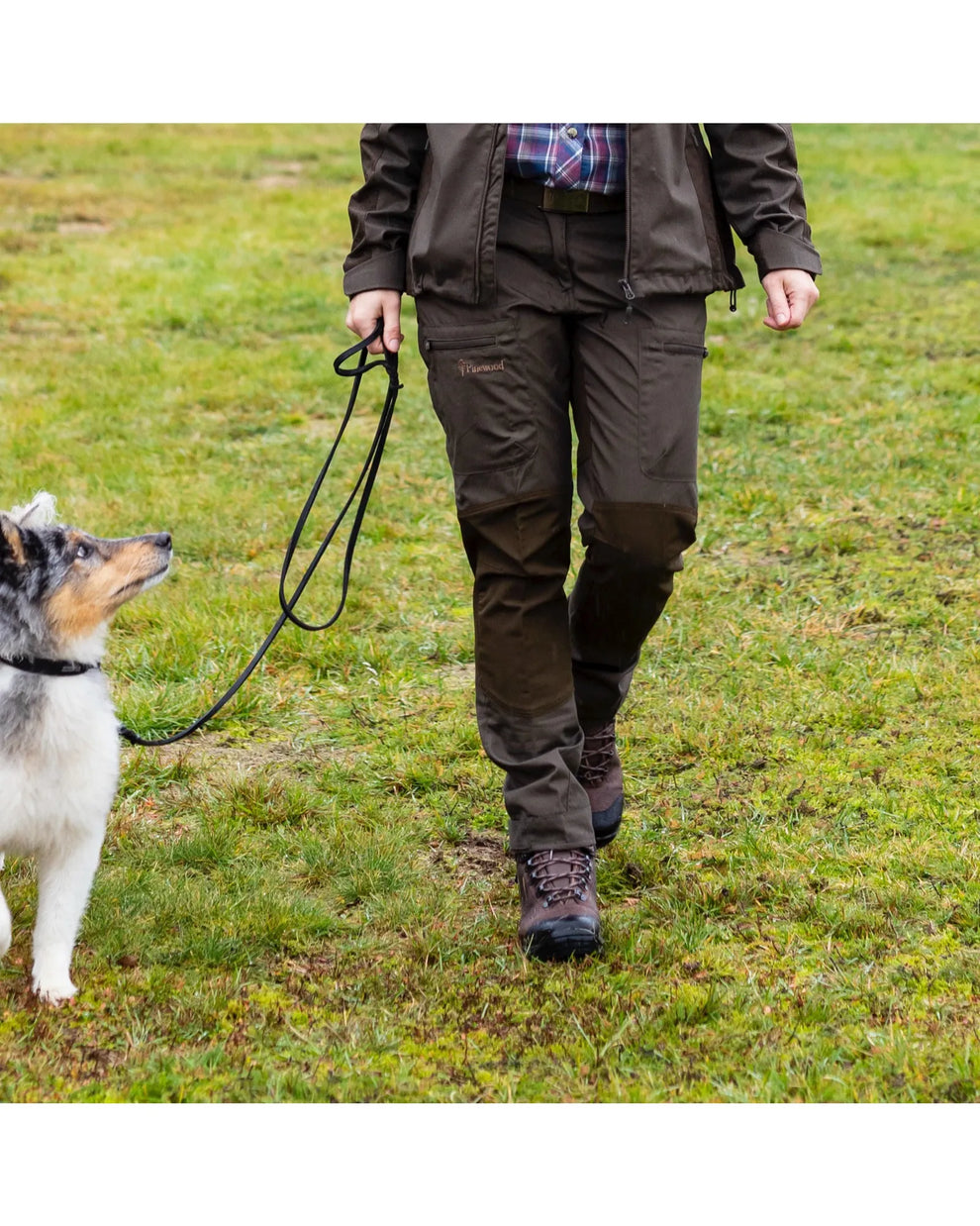 3085-128-40_Pinewood-Womens-Trousers-Caribou-TC_Dark-Olive