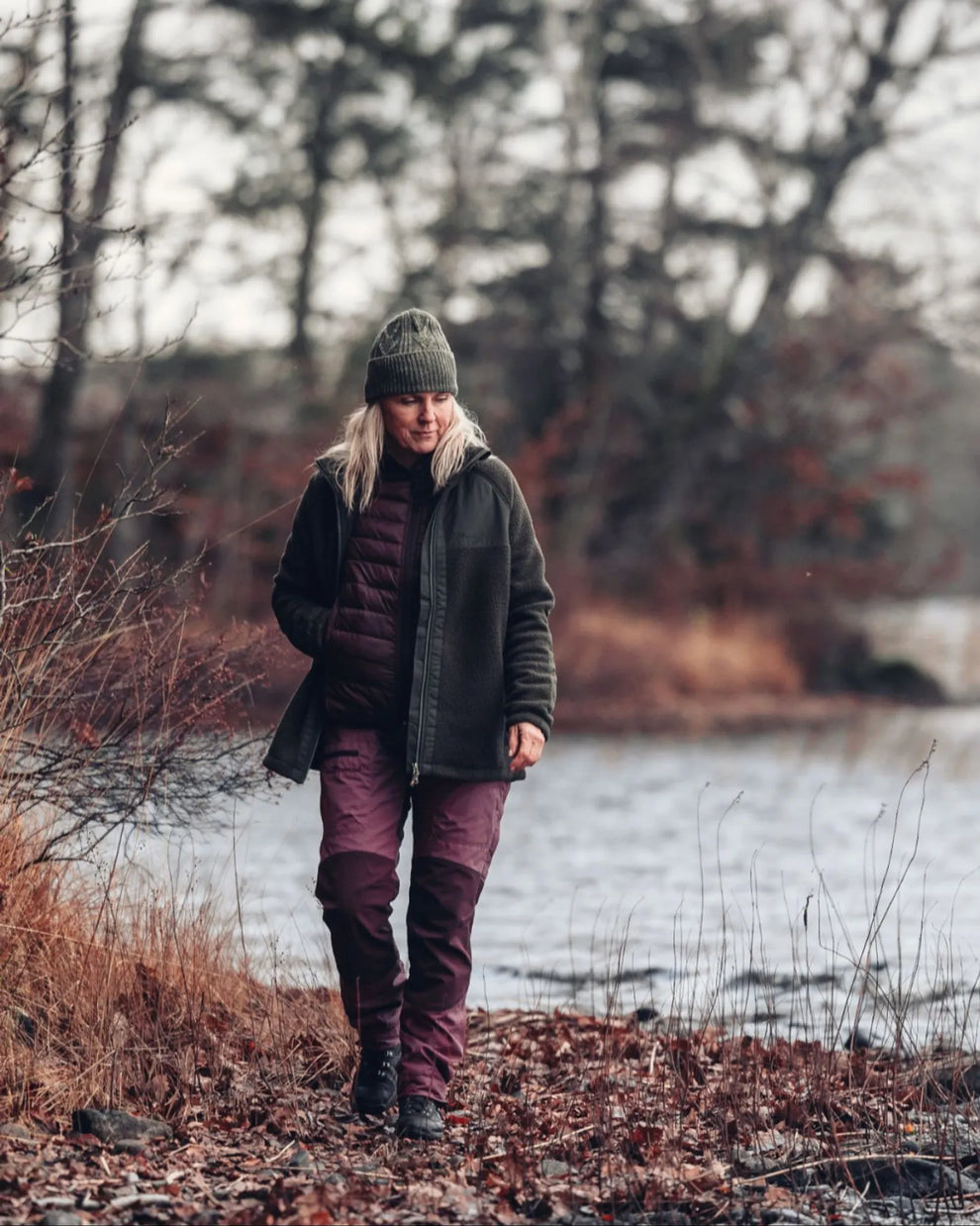 3085-837-40_Pinewood