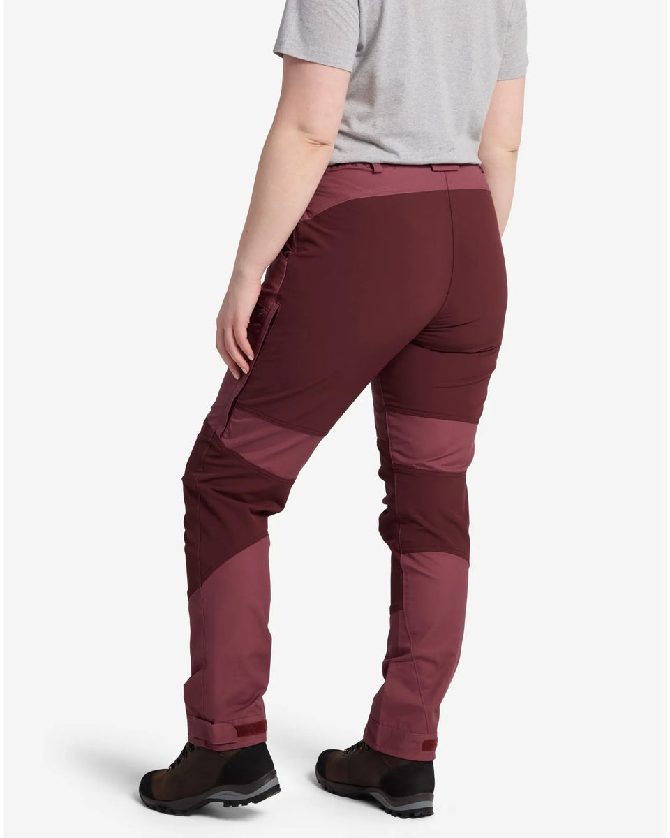 3085-843-66_Pinewood