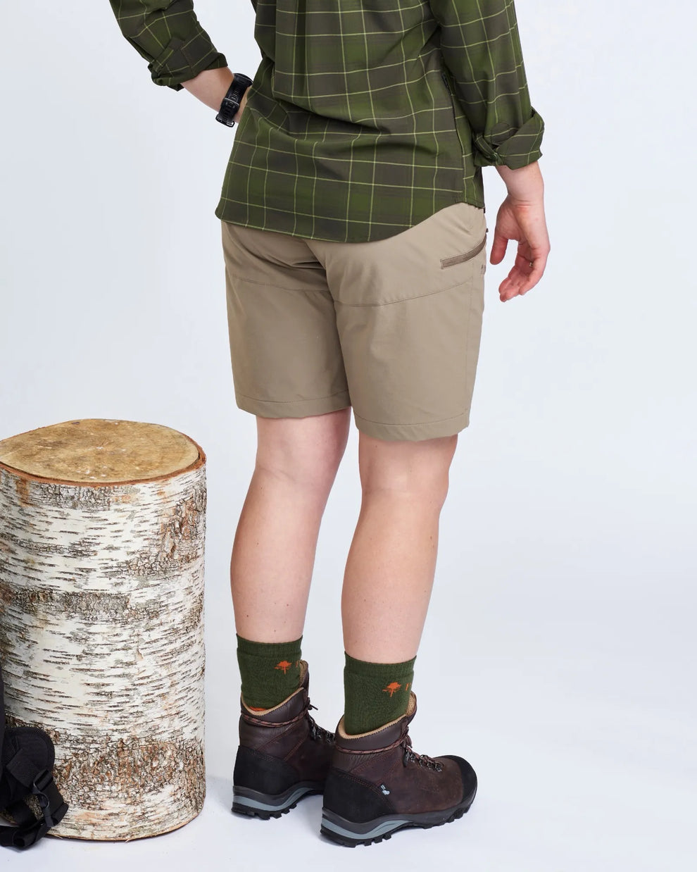 3111-225-66_Pinewood