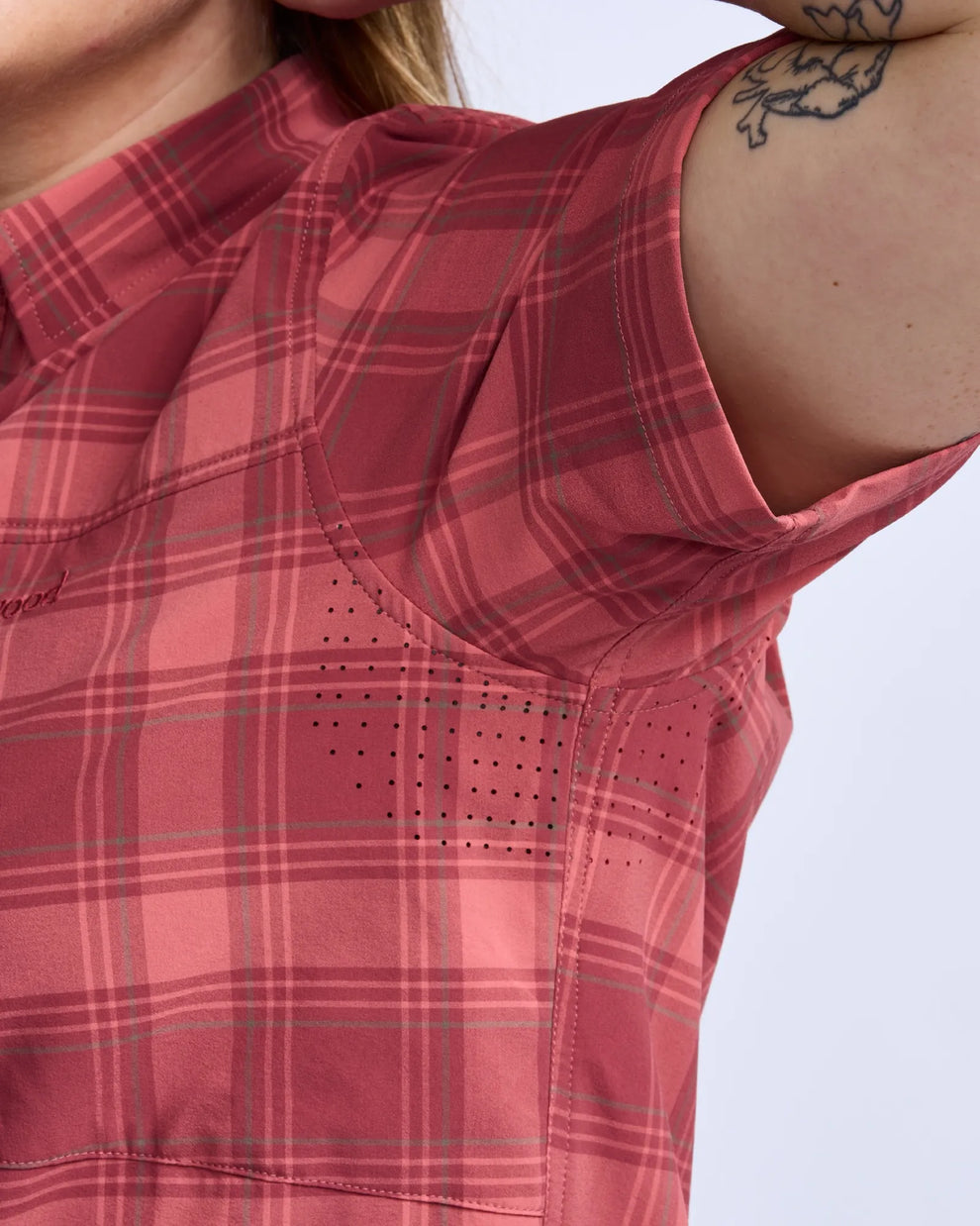 3121-839-22_Pinewood