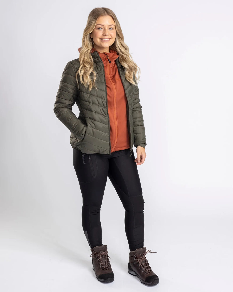 3159-735-60_Pinewood