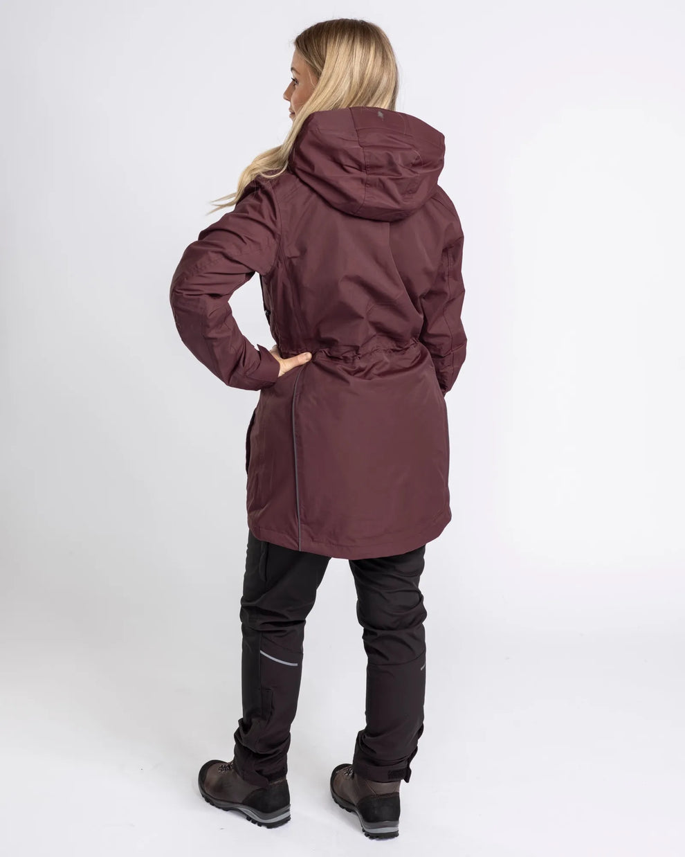 3181-815-66_Pinewood