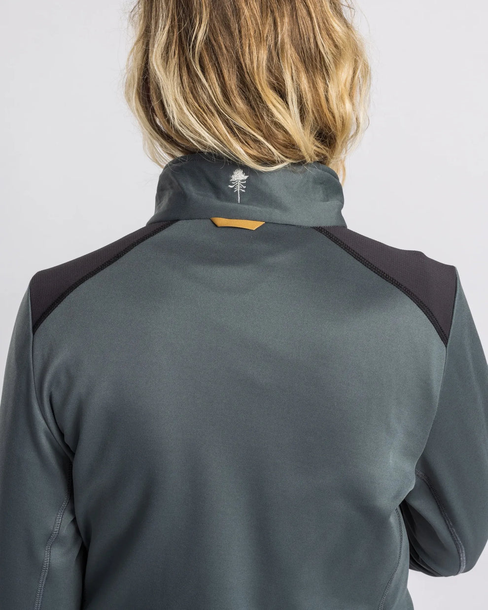 3209-460-21_Pinewood