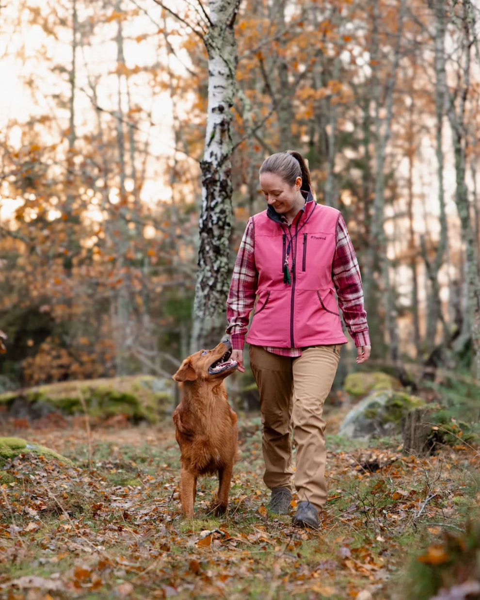 3291-853-40_1_Pinewood Dog Sports Stretch Vest Ws