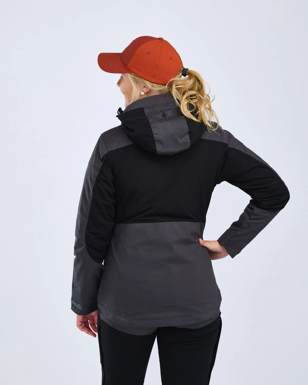 3300-407-66_Pinewood