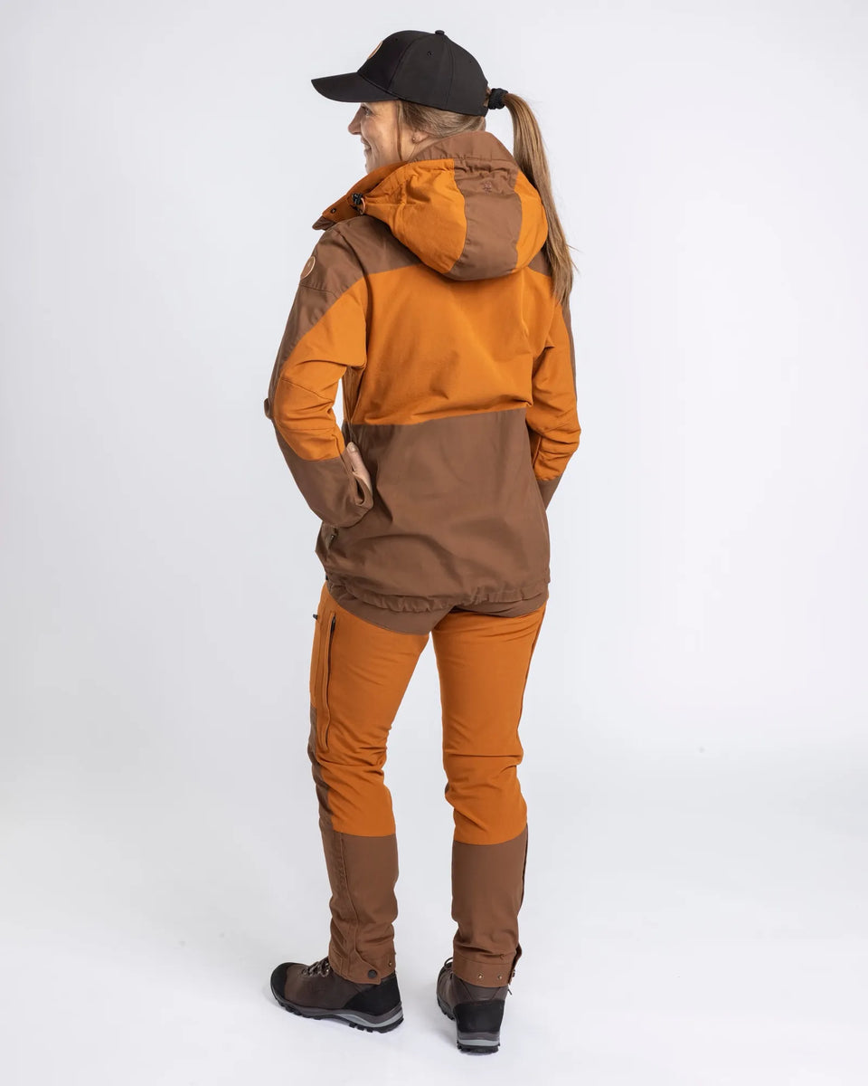 3304-271-66_Pinewood