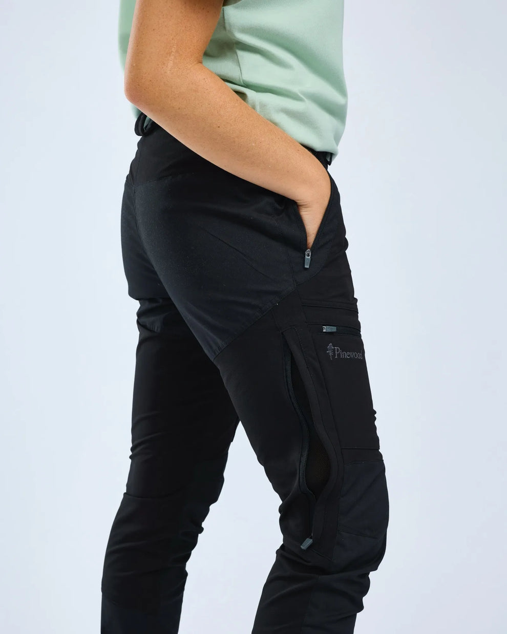 3304-400-20_Pinewood