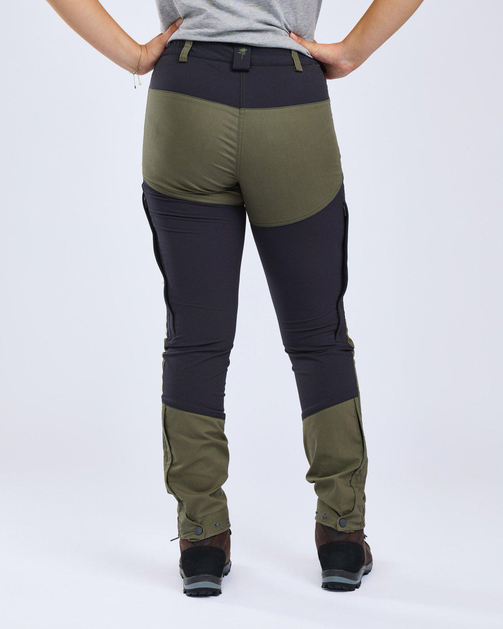 3304-737-66_Pinewood