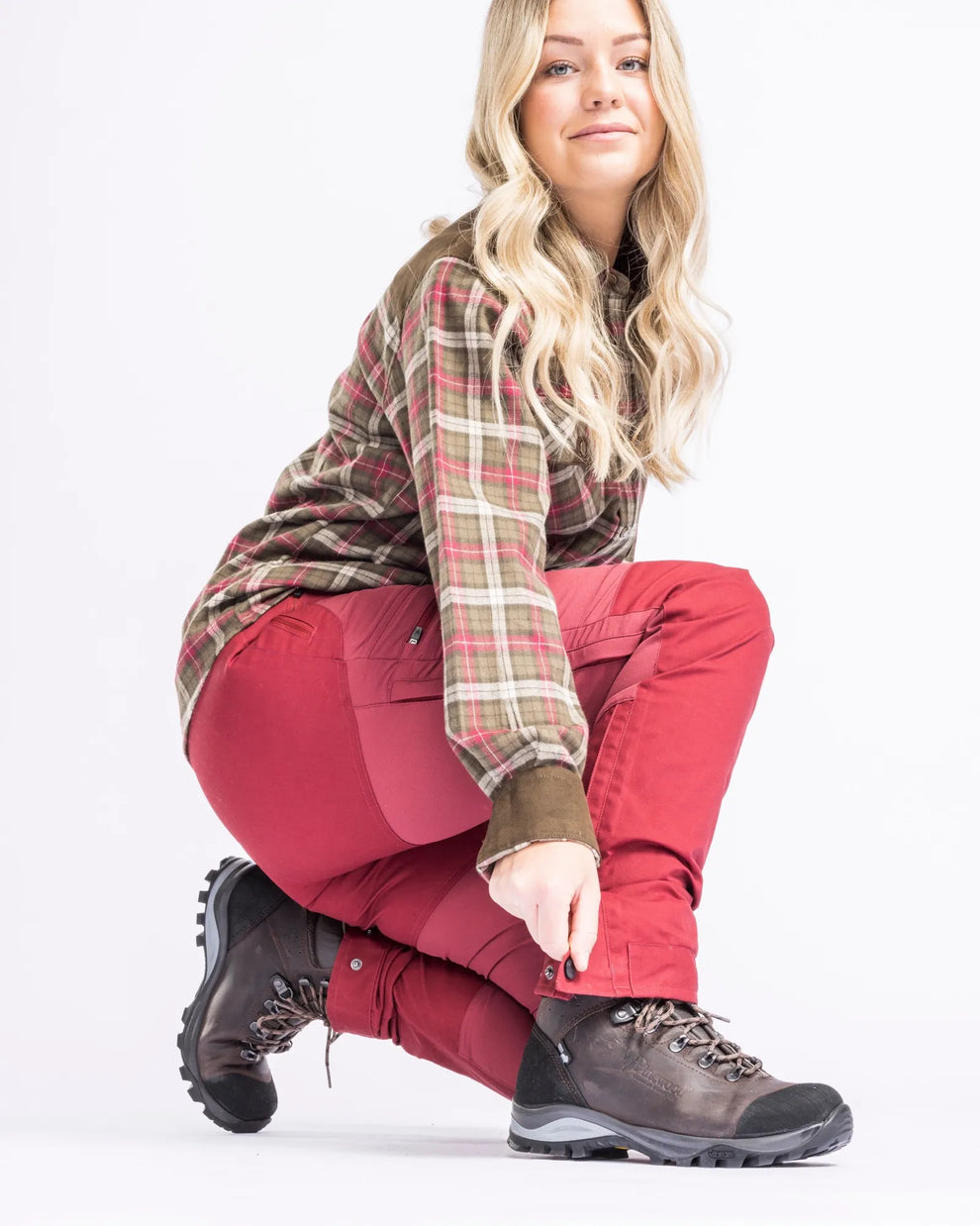 3304-820-22_Pinewood