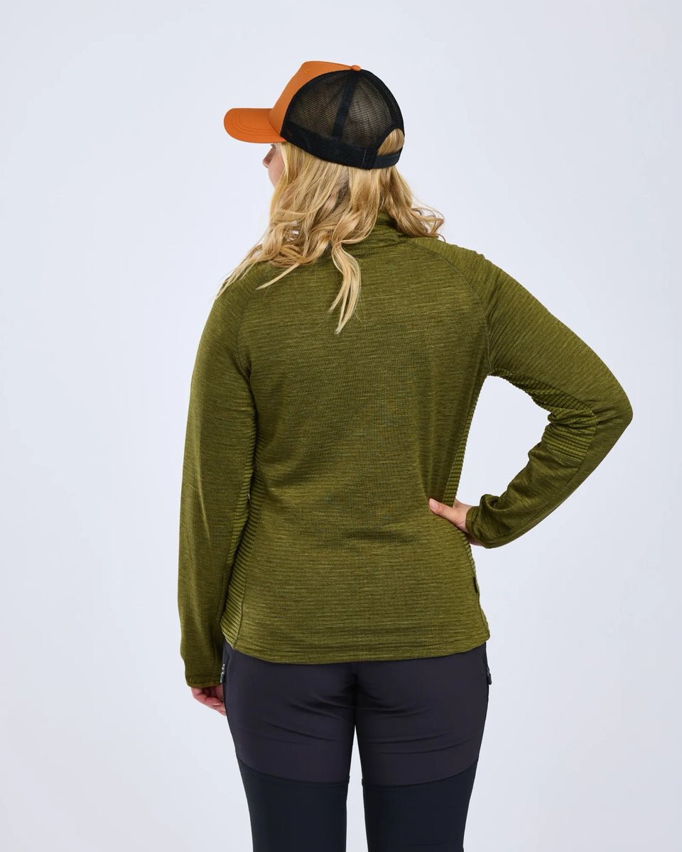 3307-770-66_Pinewood