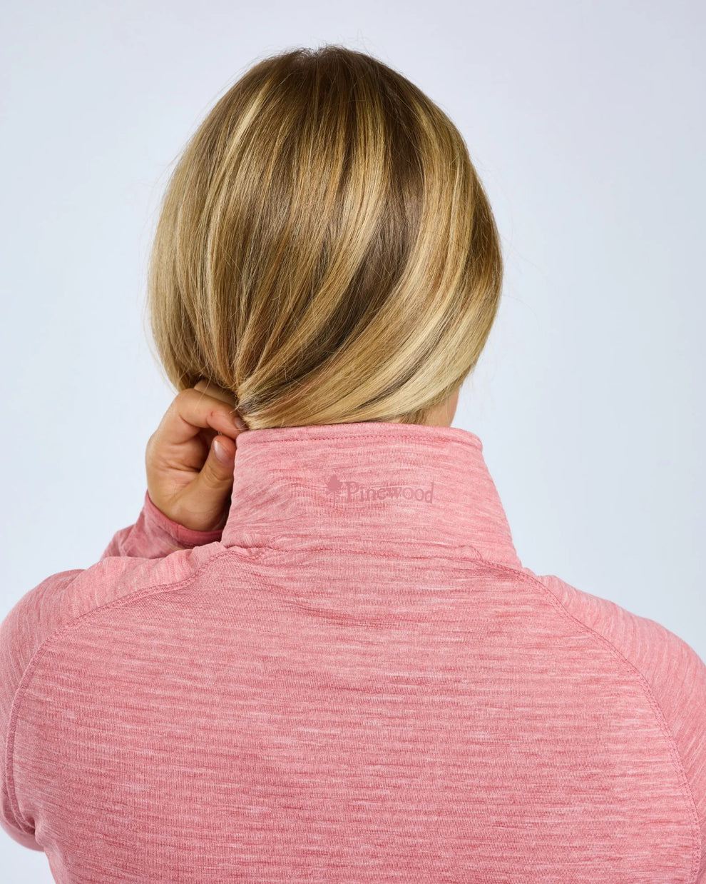 3307-845-23_Pinewood