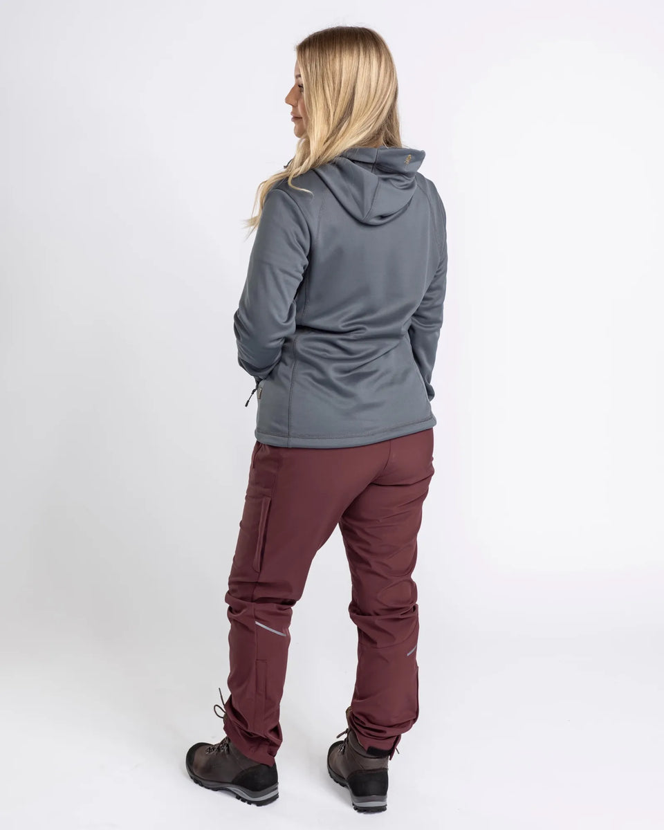 3319-366-66_Pinewood