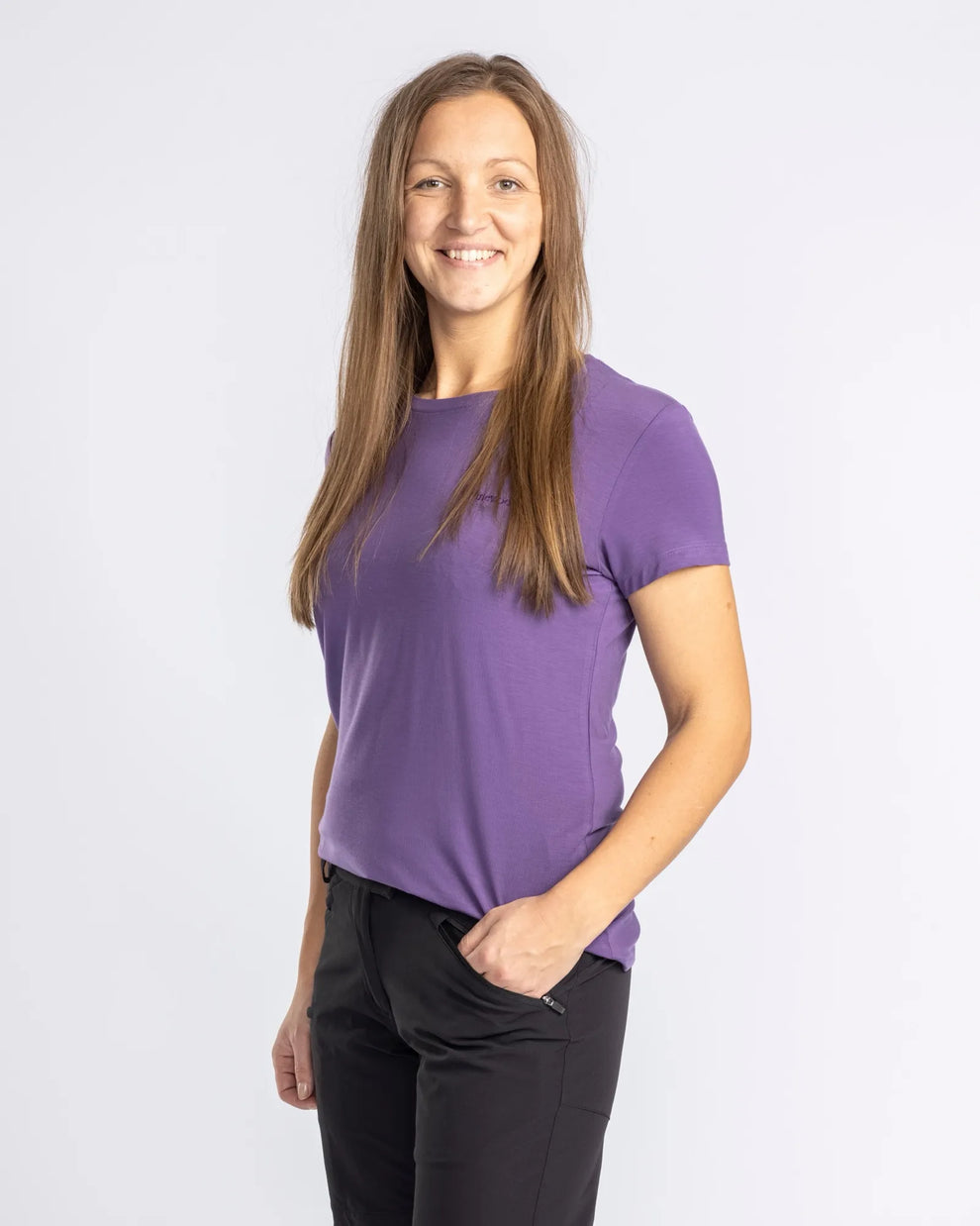 3324-822-60_Pinewood