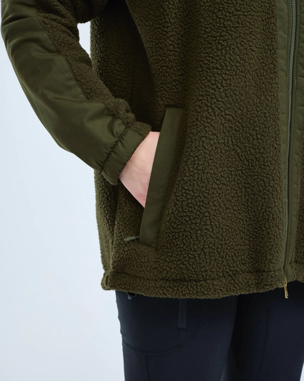 3366-135-22_Pinewood