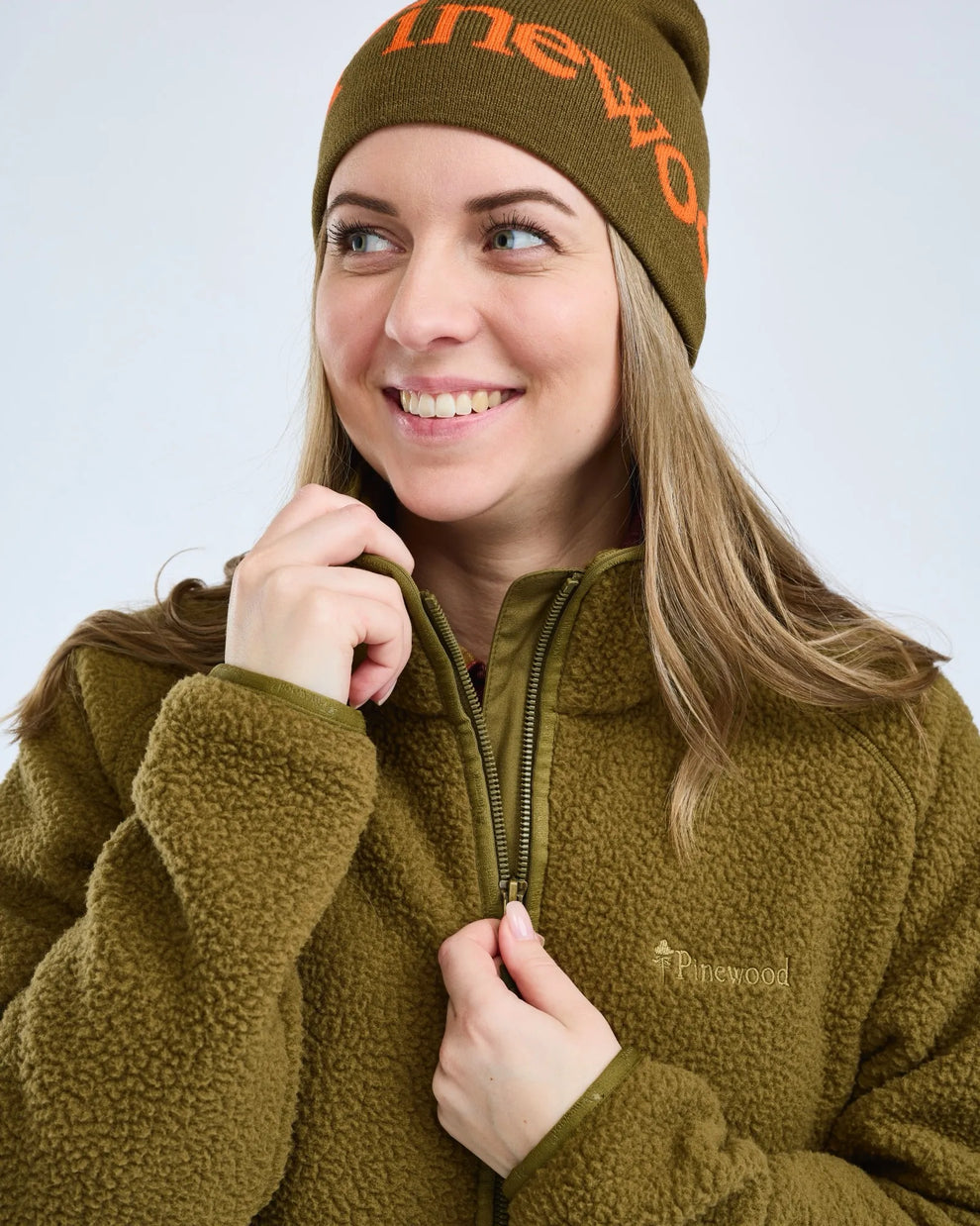 3369-770-21_Pinewood