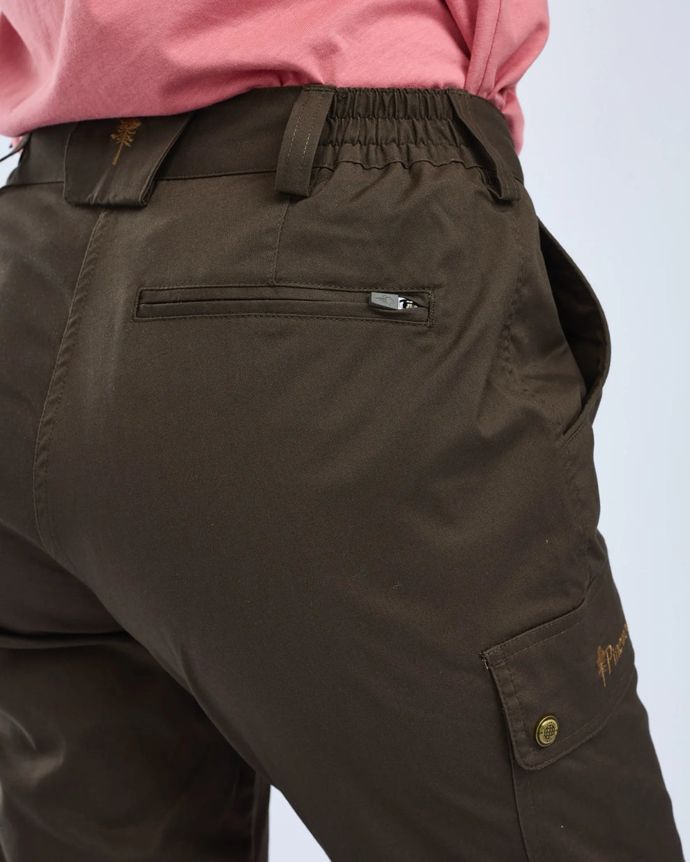 3388-128-21_Pinewood