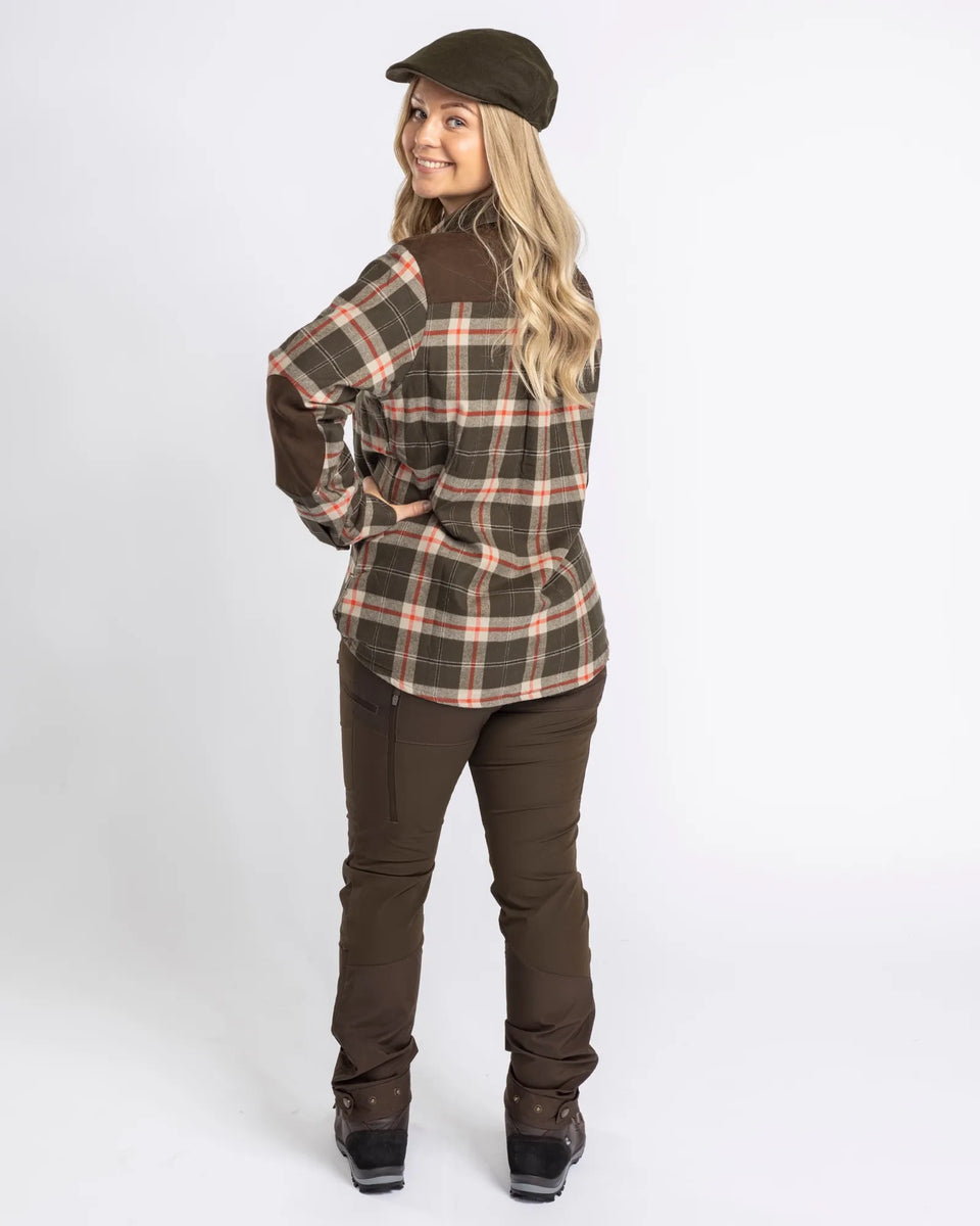 3402-186-66_Pinewood