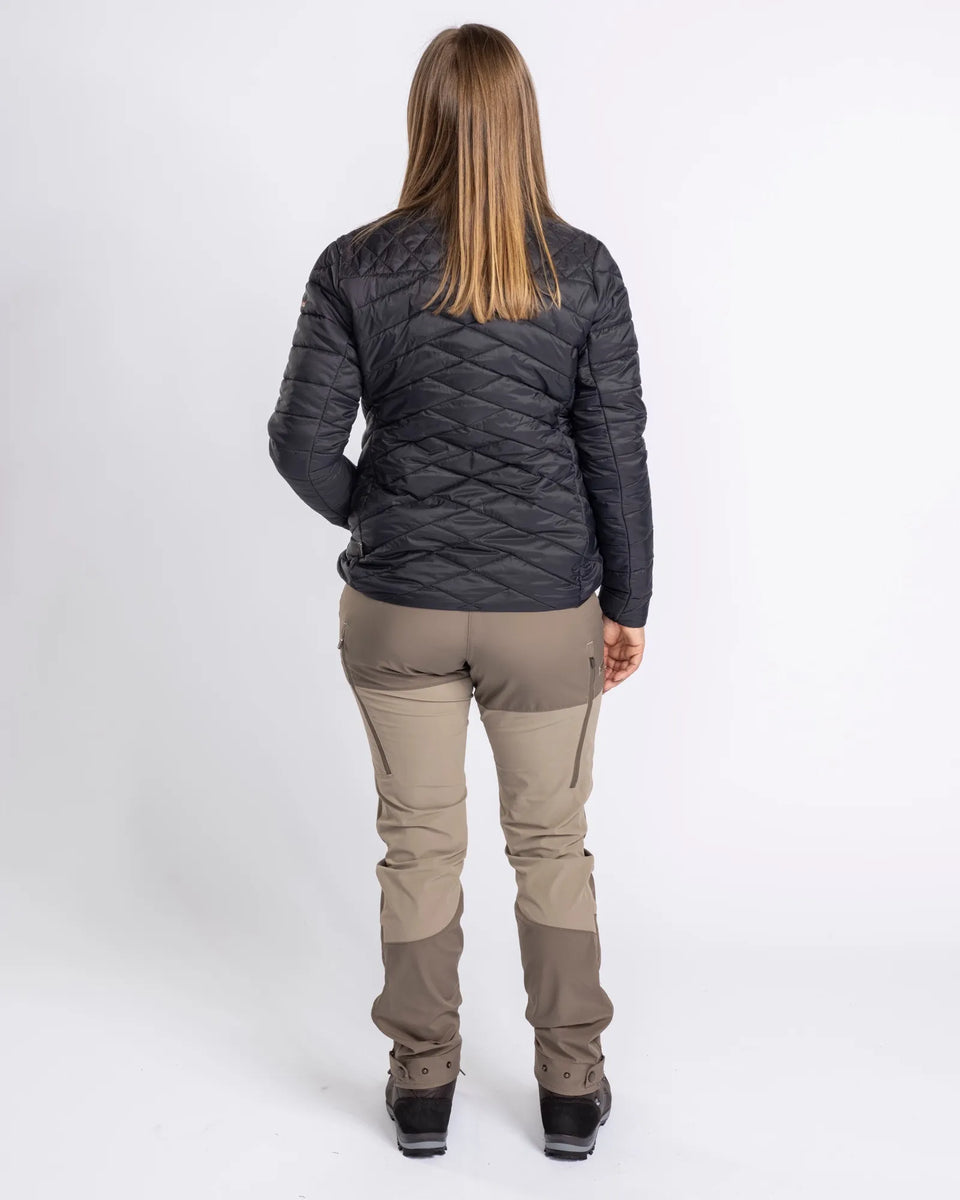 3402-225-66_Pinewood