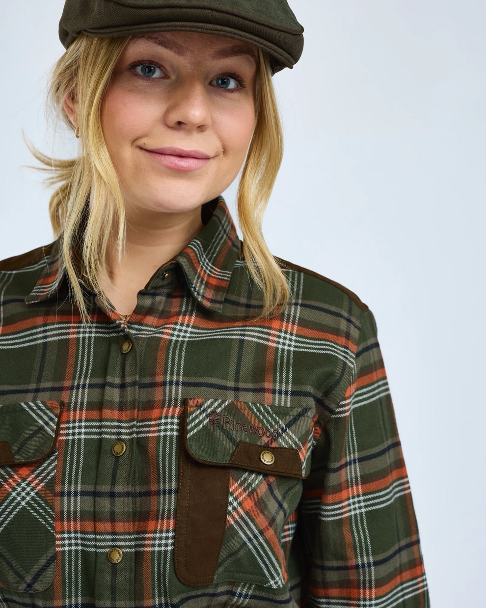 3428-766-20_Pinewood