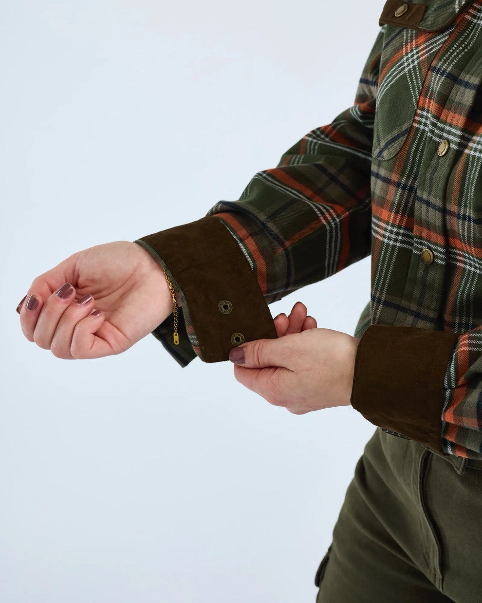 3428-766-21_Pinewood