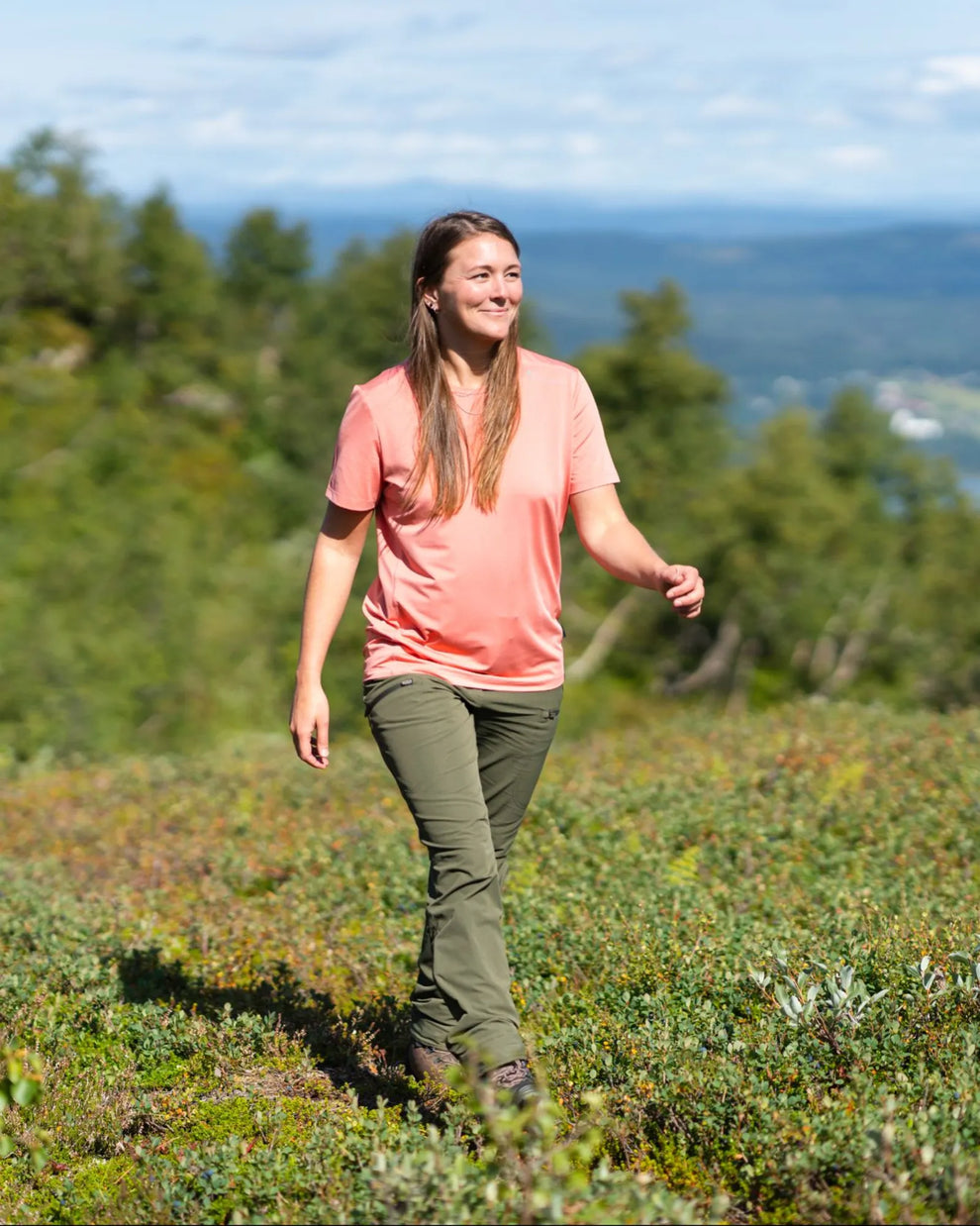 3462-839-40_Pinewood