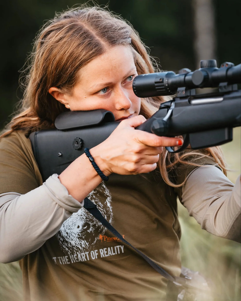 3467-713-40-1_Pinewood