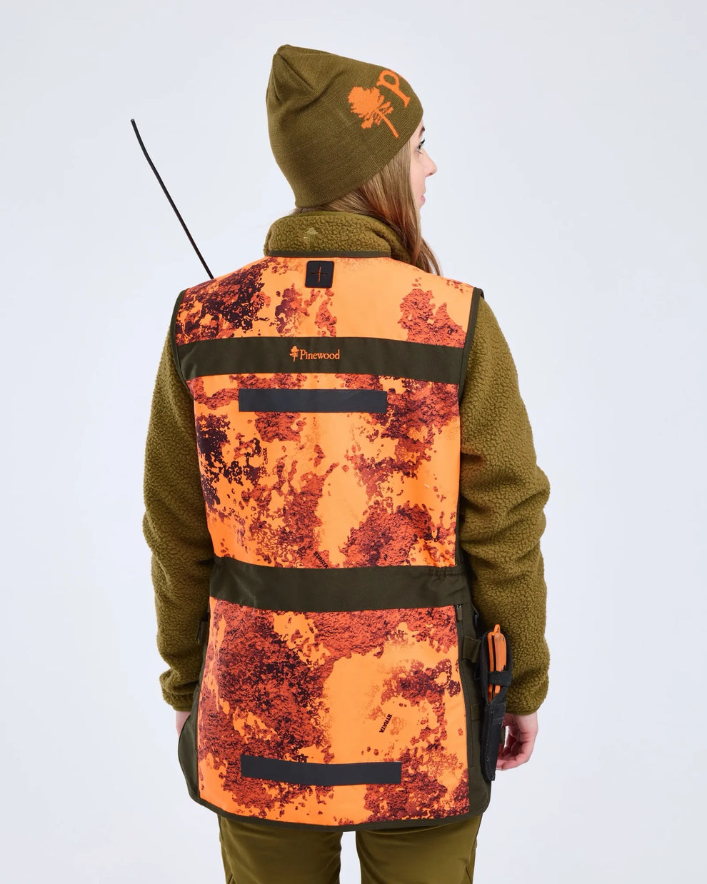 3721-990-66_Pinewood