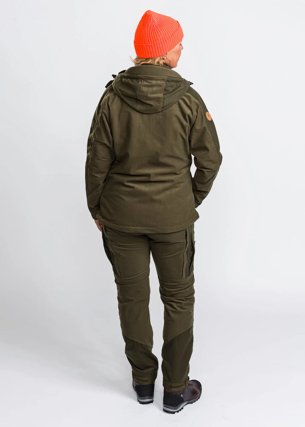 3770-722-66_Pinewood-Womens-Jacket-Retriever-Active_Mossgreen-Dark-Mossgreen