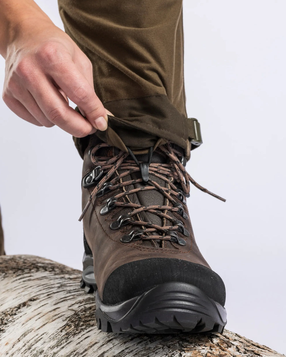 3771-242-22_Pinewood