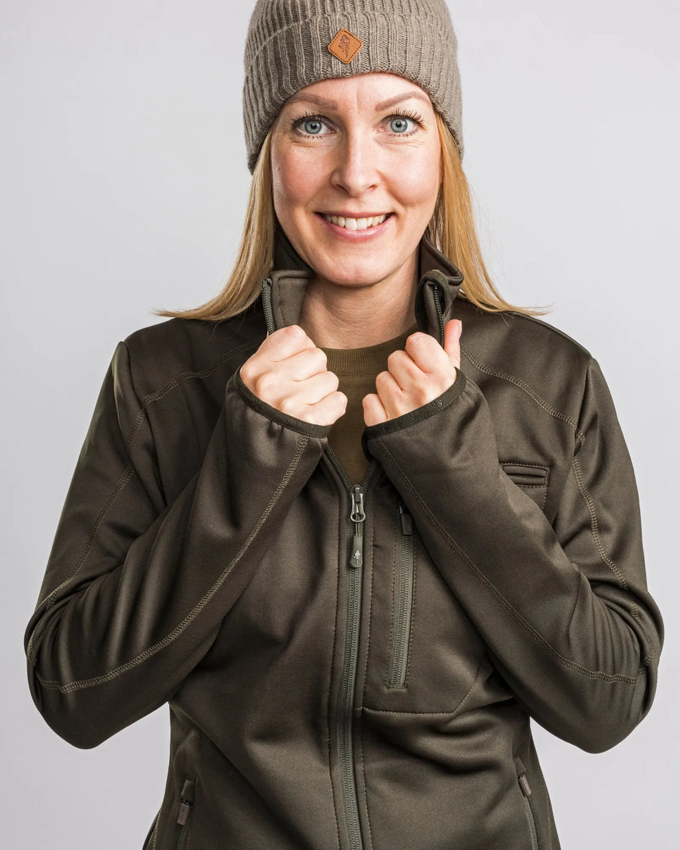 3775-733-21_Pinewood5