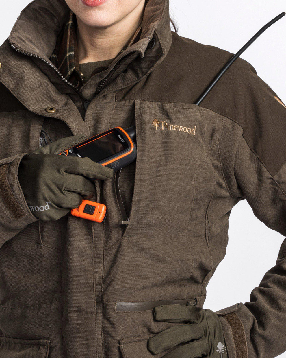 3816-241-20_Pinewood