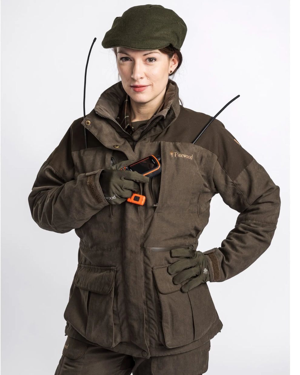 3816-241-60_Pinewood